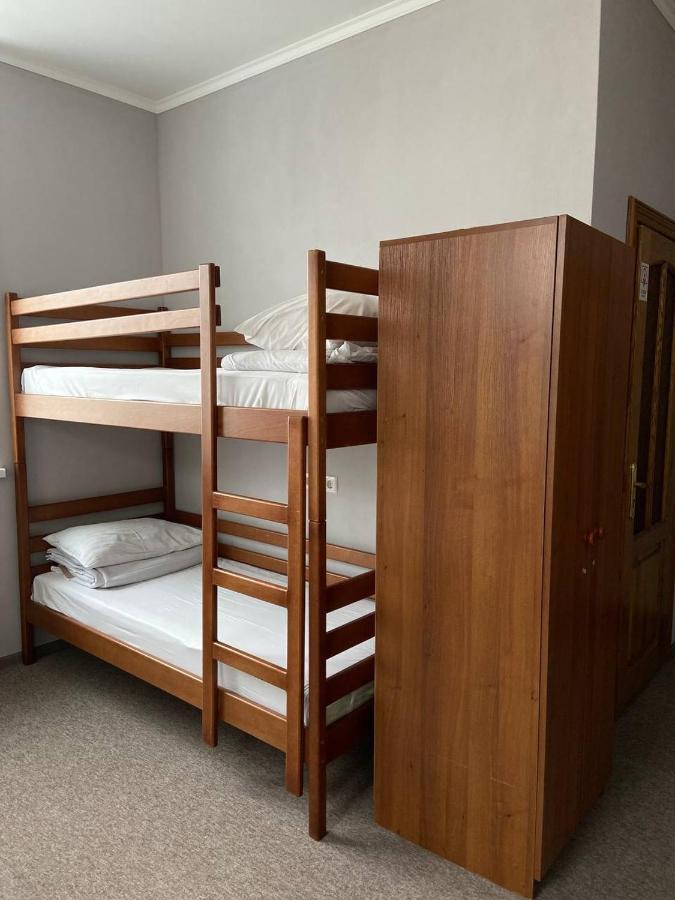 Hostel Lubin ลวีฟ ภายนอก รูปภาพ